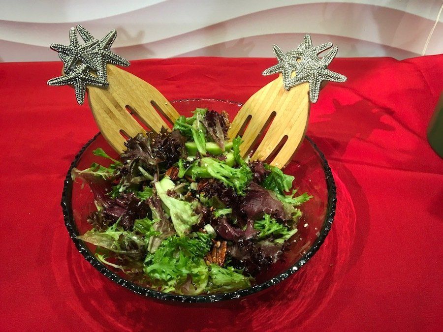 Winter Salad with Apples, Pecans, Blue Cheese and Dried Cherries